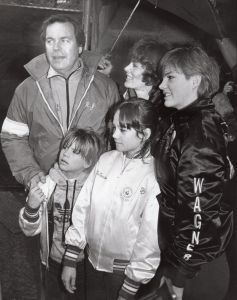 Robert Wagner, Jill St. John and Robert_s children 1983, LA.jpg